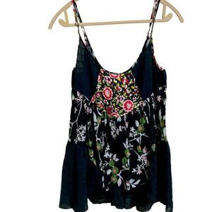 Kenzo light floral strappy top. Size 42  100% cotton.